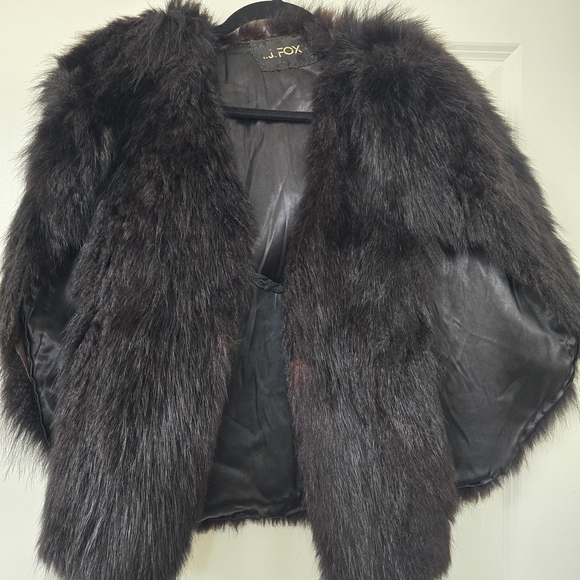 Vintage I.J.Fox Black Fox Fur Shawl Stole Wrap Universal Size - Picture 1 of 4